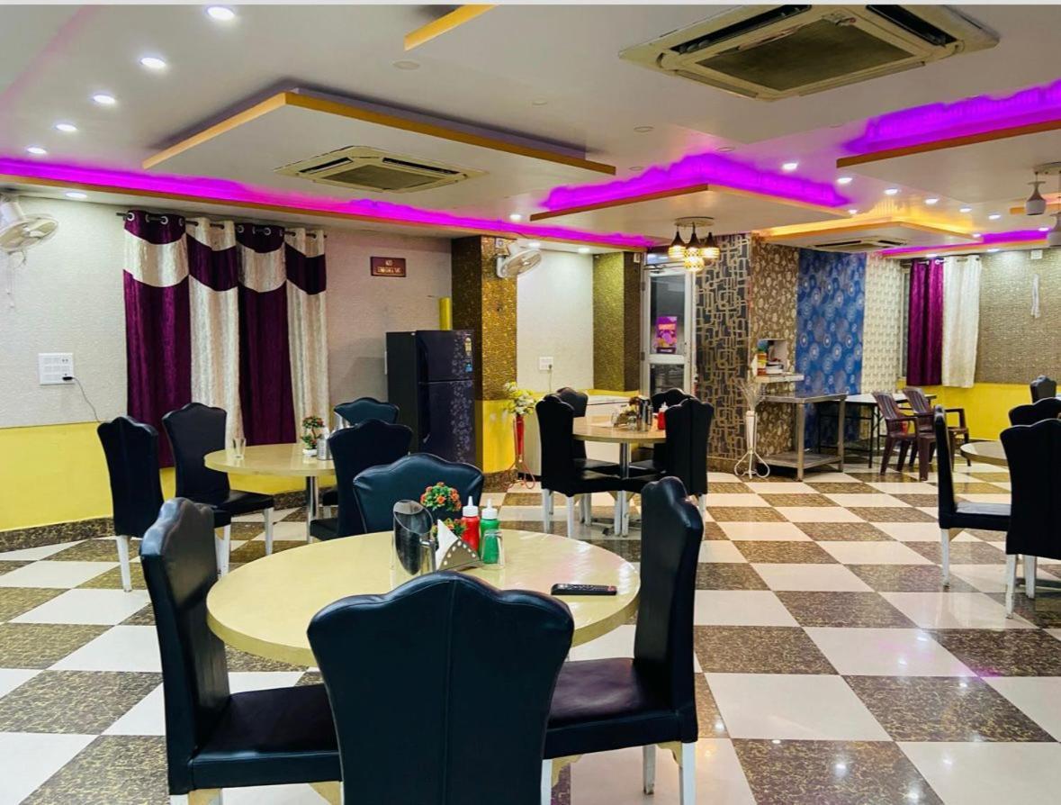 Basant Vihar International Hotel Gaya Exterior photo